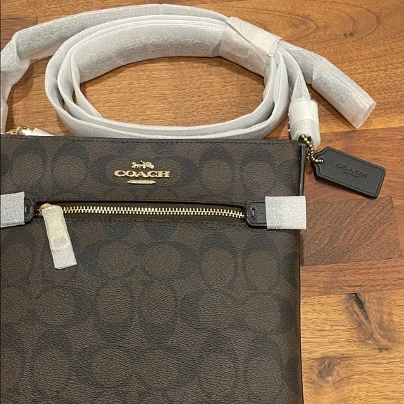 Coach Dark Brown Messenger Bag - Picture 3 of 8